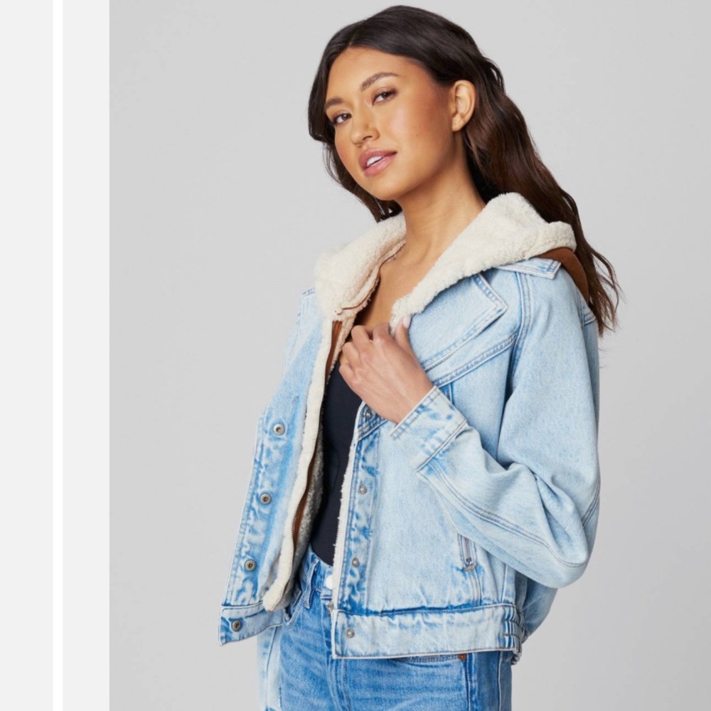 Blank NYC starflower jean jacket with removable Sherpa hood XS EUC $148